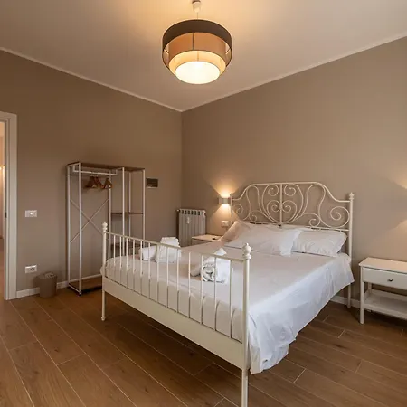 Apartman Romanamente