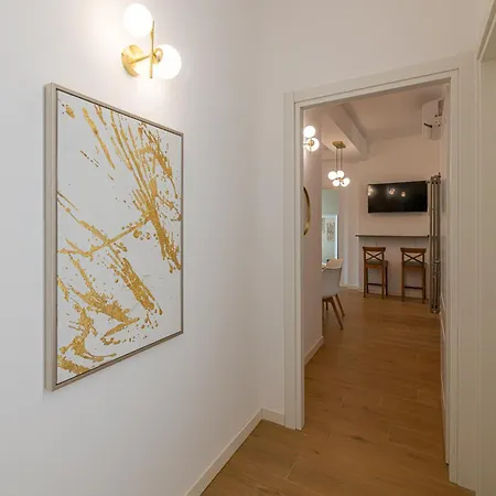 Romanamente アパート