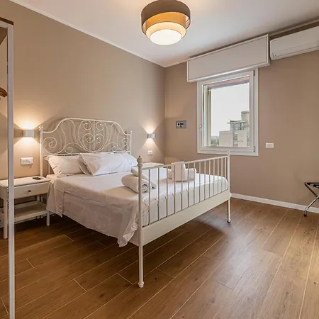 Romanamente * ローマ